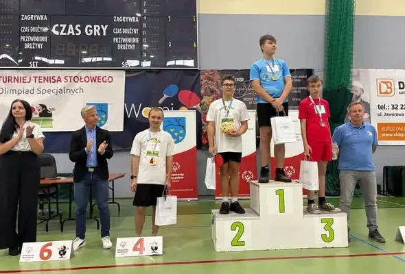 Sukces uczniów z Piekar Śląskich na XXX Śląskim Mitingu Olimpiad Specjalnych w Tenisie Stołowym
